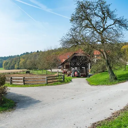 アパート Zynga - Stud Farm