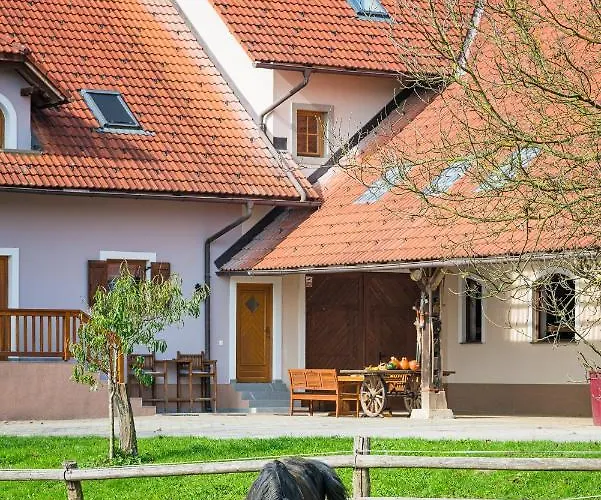 アパート Zynga - Stud Farm