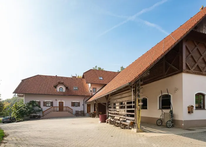 Zynga - Stud Farm アパート Sentvid Pri Sticni